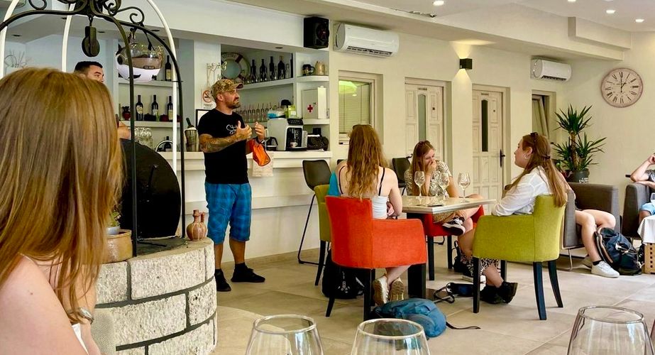 28 38 Wijnproeverij 4